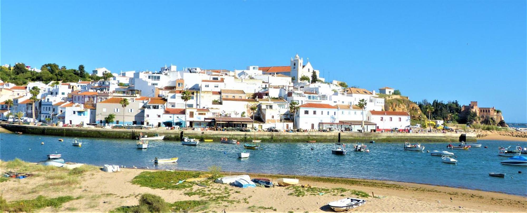 Wonderful Apartment In Ferragudo 2Double Beds Near Beaches And Golf Exteriör bild